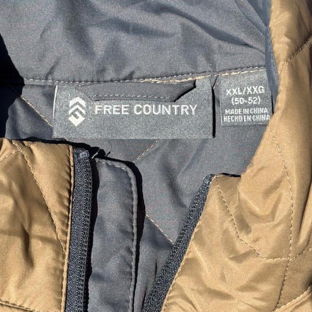 Free Country Men's XXL Quilted Vest Bundle Black & Tan 2 Pack - Picture 5 of 6